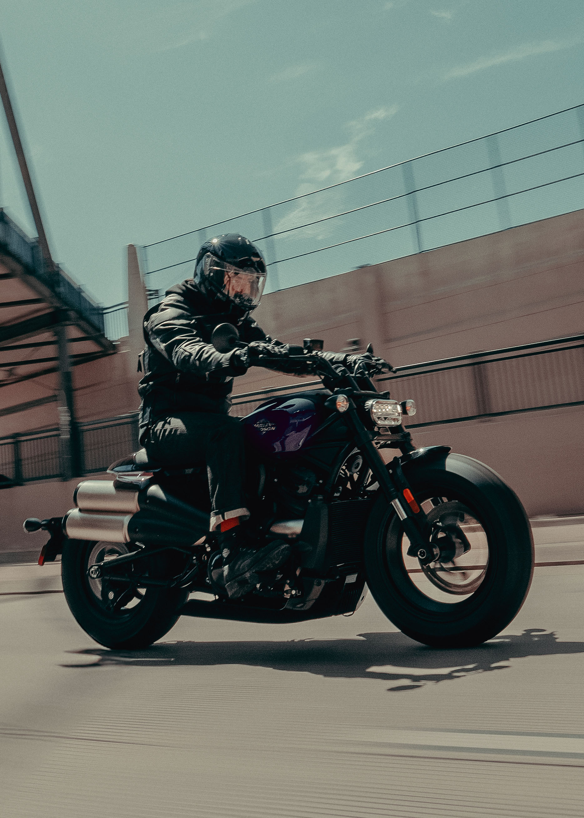 2025-sportster-s-gallery-2