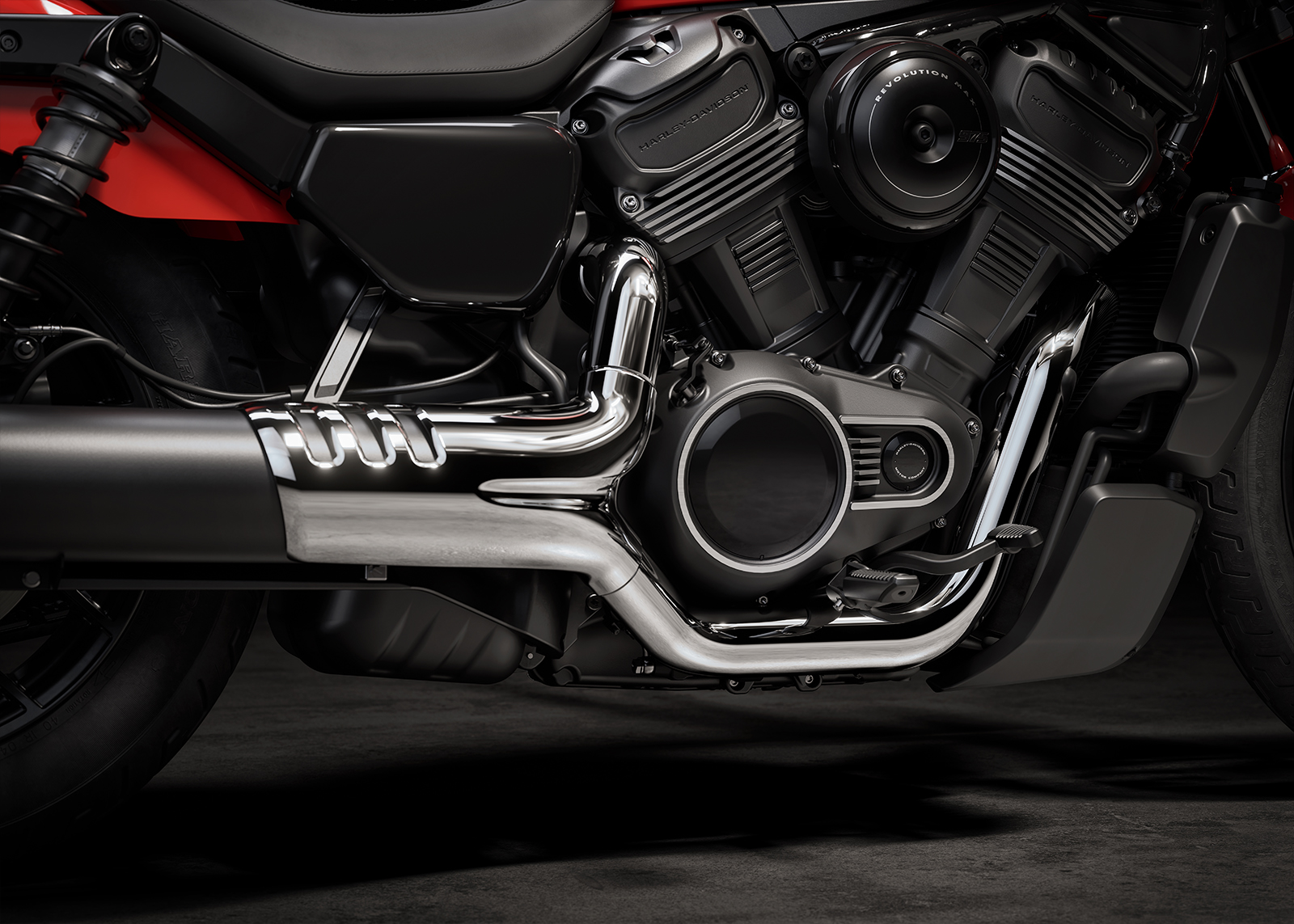 2026-nightster-special-edition-beauty-exhaust-ls
