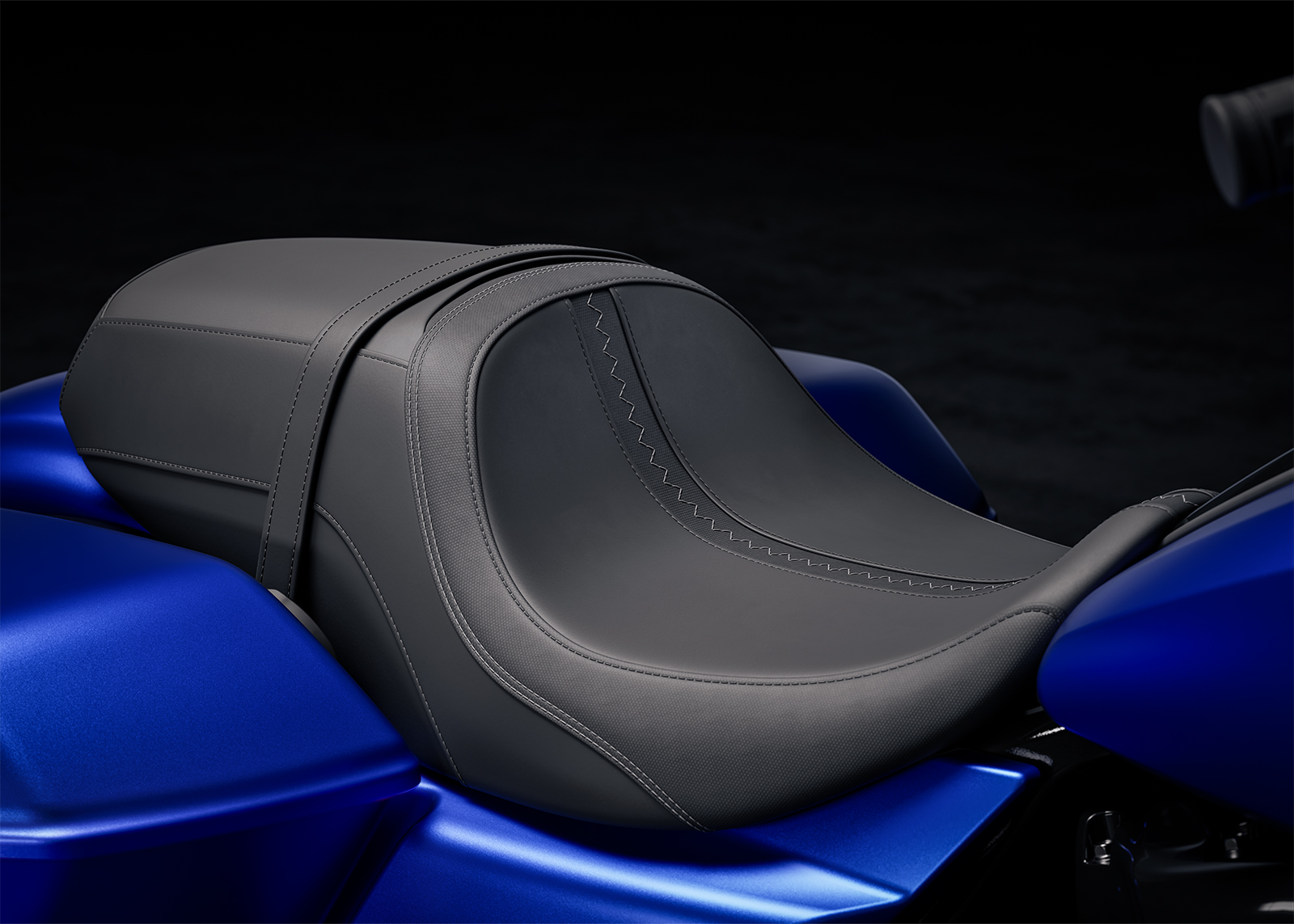 2026-street-glide-beauty-seat-ls