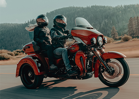 Cruiser motorcycle beauty shot